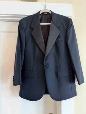 Vintage Pierre Balmain Navy Tuxedo Suit Satin Peak Lapel Men’s 44R 34x30